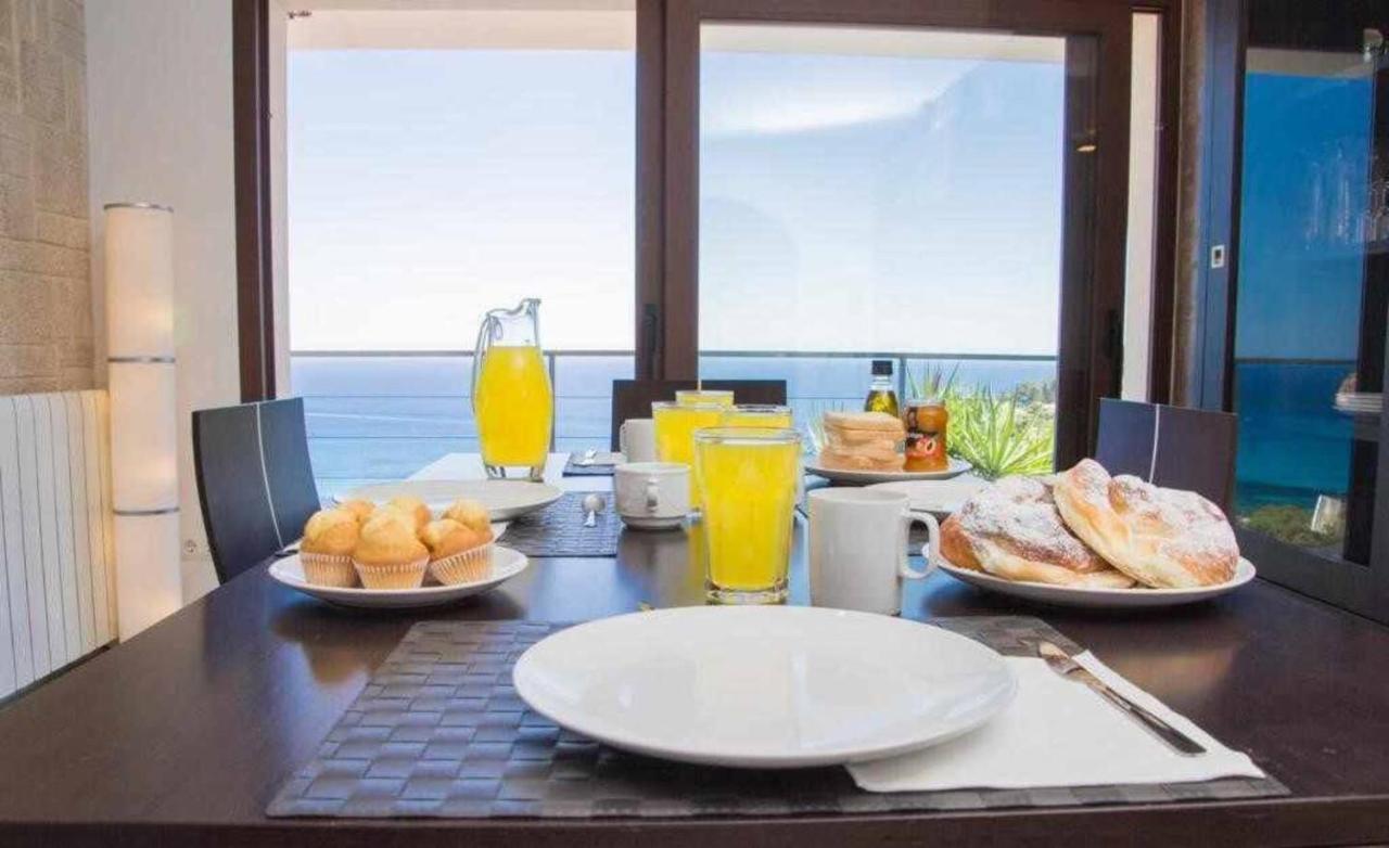 Via Del Cigne Apartment Капдепера Екстериор снимка